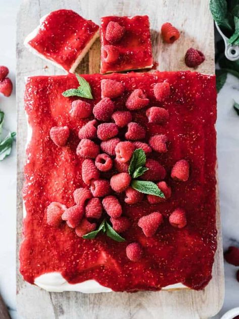 Moist Vanilla Sheet Cake, Raspberry Sheet Cake, Vanilla Sheet Cake, Raspberry Cake Recipe, Raspberry Cake Recipes, Raspberry Glaze, Vanilla Sheet Cakes, Raspberry Puree, Sour Cream Cake