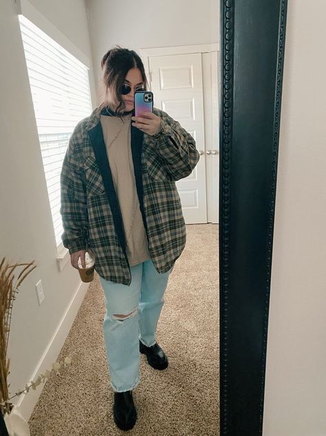 Fem Masculine Outfits Plus Size, Masc Lesbian Outfits Plus Size, Plus Size Gender Neutral Fashion, Midsize Queer Fashion, Mid Size Masc Outfits, Plus Size Tomboy Outfits, Masc Plus Size Outfits, Queer Plus Size Fashion, Androgynous Fashion Casual