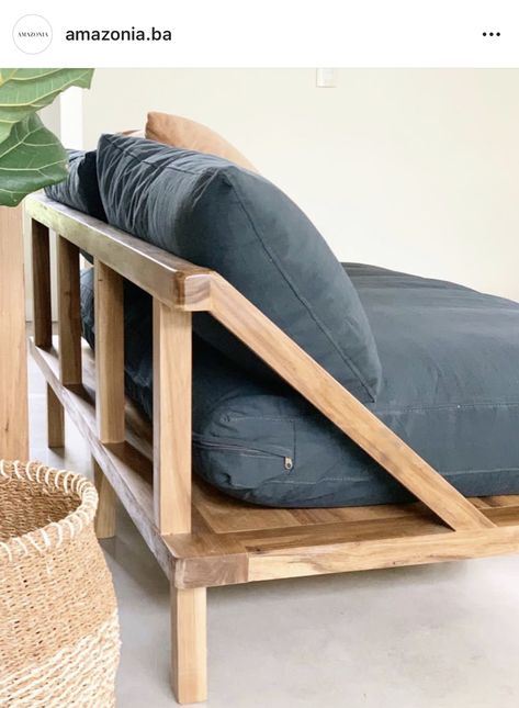 Couch Frame Plans, Diy Couch With Twin Mattress, Diy Wood Couch Indoor, Couch Platform, Diy Sofa Couch, Diy Mattress Couch, Homemade Couch, Balcony Couch, Wood Frame Couch