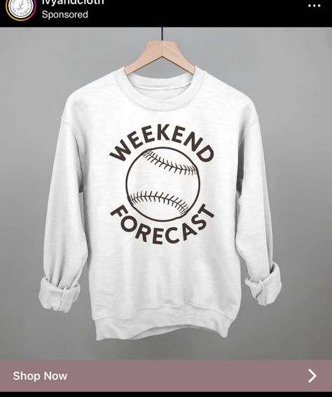 Sports Mom Outfit, Baseball Mom Outfits, Baseball Shirt Designs, Tshirts Ideas, Tee Ideas, Hockey Stuff, Cute Shirt Designs, Baseball Mom Shirts, Softball Mom