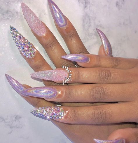 Acrylic Nails Natural, Stiletto Nail Art, Stiletto Nails Designs, Her Nails, Nails Polish, Glam Nails, Bling Nails, Pretty Acrylic Nails, Fancy Nails