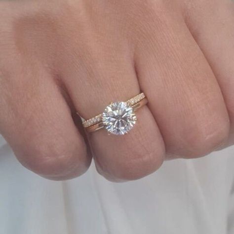 Round Engagement Ring Set, Bridal Ring Sets Round, Yellow Gold Engagement Ring Set, Yellow Gold Moissanite Engagement Ring, Solitaire Engagement Ring Set, Solitaire Engagement Ring Settings, Moissanite Wedding Ring Set, Round Moissanite Engagement Ring, Moissanite Ring Set