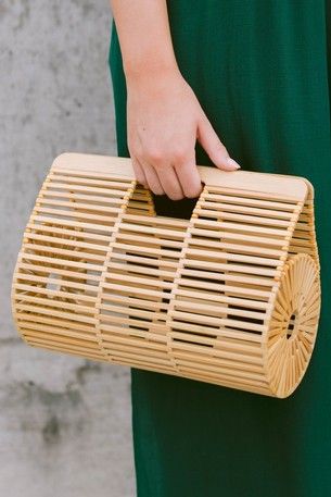 The Best Bamboo Bags | Foreign Fresh & Fierce Blog #bamboo #cultgaia #handbags #purses #fashion #womensfashion Bamboo Handbag, Bamboo Bags, Affordable Handbags, Wooden Purse, Wooden Bag, Handbags For School, Japanese Bamboo, Bamboo Art, Cheap Purses