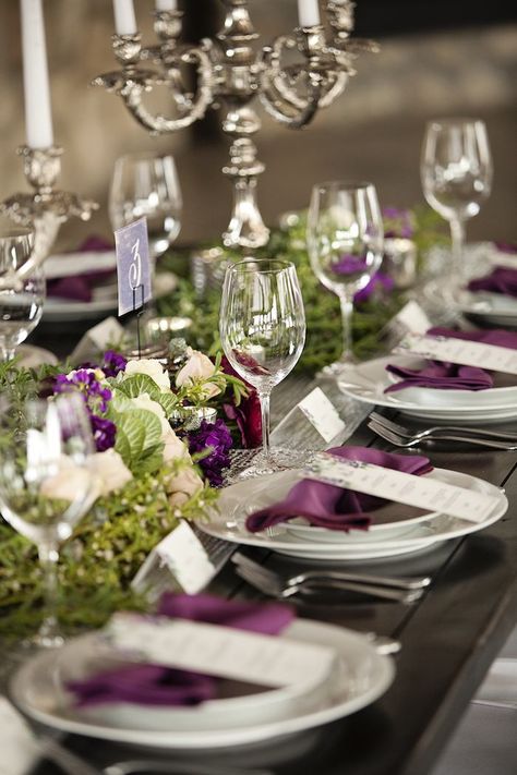 Aubergine Wedding, Elegant Winter Wedding, Beautiful Tablescapes, Karas Party Ideas, Wedding Tablescapes, Reception Table, Purple Wedding, Green Wedding, Beautiful Table