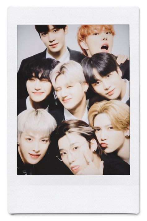 Ateez Polaroid, Polaroid Kpop, Collage Photos, Pop Posters, Kpop Posters, Bedroom Posters, Posters Printable, Bedroom Wall, Kpop Idol