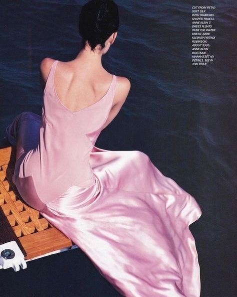 shalom harlow US vogue june 1995 Shalom Harlow Aesthetic, Herb Ritts, Shalom Harlow, Vintage Editorials, The Cardigans, Oh My Goddess, Vogue Us, 1990s Fashion, Mode Vintage