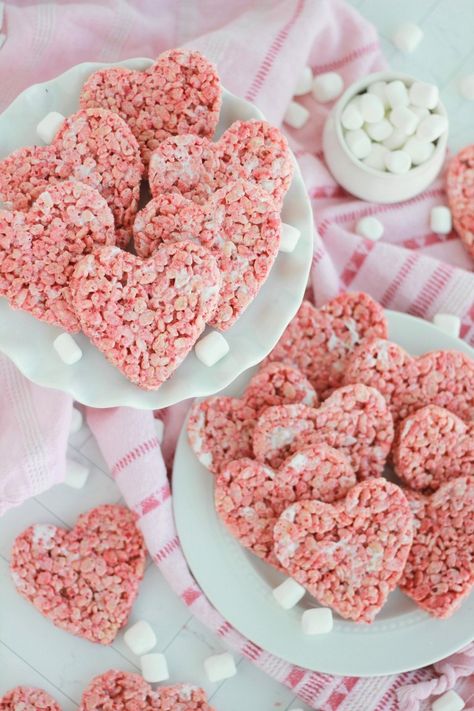 Easy Strawberry Rice Krispie Treat Hearts - Baking with Blondie Baking With Blondie, Valentines Treats, Krispy Treats, Valentine Desserts, Rice Krispy, Butter Rice, Freeze Dried Strawberries, Rice Crispy Treats, Dried Strawberries