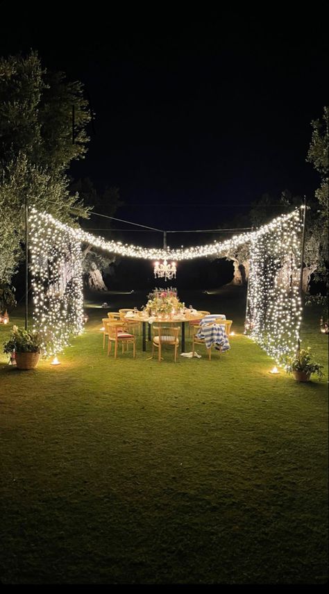 Date Night Decor, Outdoor Birthday Decorations, Birthday Surprise For Husband, Luxury Christmas Decor, Engagement Dinner, Party Setup, Outdoor Dinner, Backyard Entertaining, Garden Birthday