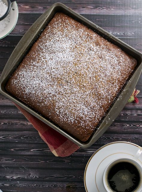 Date cake - a cake made from luscious dates that is so easy to make that soon this will be your go-to recipe. What is nice that you can make this in your blender as well! Moist Date Cake Recipe, Dates Cookies, Dates Recipes, Gingerbread Cake Recipe, Cakes To Make, Date Cake, Fruit Cakes, Date Recipes, Gingerbread Cake