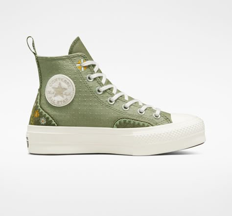 Cute Converse Shoes, Autumn Embroidery, Female Sneakers, Womens High Top Shoes, Shoe Converse, Green Autumn, Cute Converse, Chuck Taylor All Star Lift, High Top Shoe