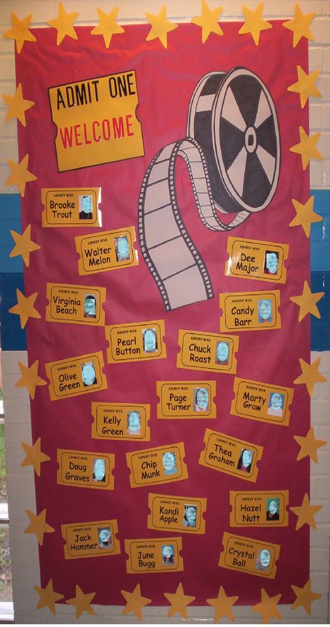 Diy School Decor, Movie Theme Door Decorations Classroom, Movie Classroom Door, Movie Theme School Decorations, Movie Theater Classroom Theme, Movie Classroom Theme, Cinema Bulletin Board, Ra Movie Theme Bulletin Boards, Hollywood Theme Bulletin Boards