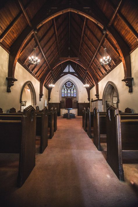 Free Small Chapel Interior Image: Stunning Photography Small Chapel Interior, Small Wedding Chapel, Chapel Interior, Tiny Chapel, Chapel Ideas, Small Chapel, Amazon Wedding Registry, Blessed Week, Tiny Shop