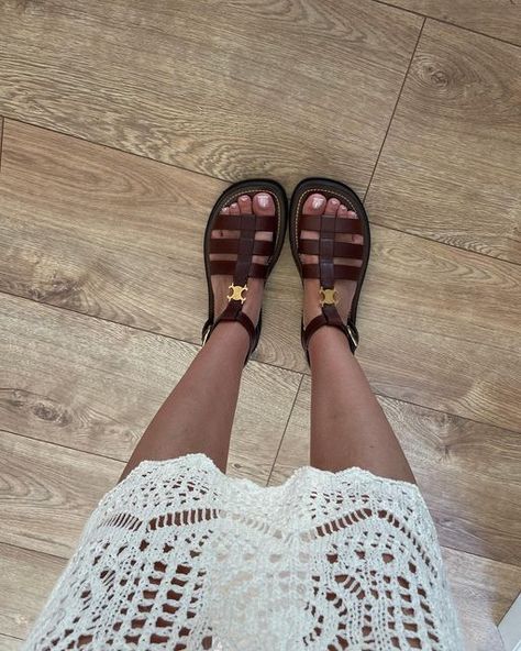 Celine Sandals Outfit, Gladiator Sandals Outfit, Celine Sandals, Birkenstock Sandals Outfit, Instagram Crush, European Summer Outfits, Summer Shoe, Sandals Outfit, Stunning Shoes