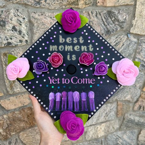 Bts Graduation Cap Ideas, Bts Therapy, Bored Ideas, Graduation Cap Ideas, College Grad Cap Ideas, Army Art, Wallpaper Lyrics, Diy Graduation Cap, Diy Graduation