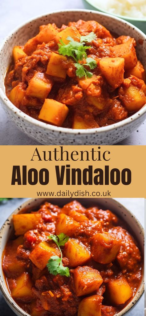 Aloo Vindaloo Potato Vindaloo Recipe, Veg Recipes For Dinner, Vegan Take Out, Mint Raita, Veg Dinner Recipes, Vegan Indian Food, Indian Vegetable Recipes, Vindaloo Recipe, Vegan Tofu Recipes