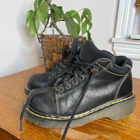 Y2k/90s Dr Doc Martens Chunky Platform Black Boots Old Doc Martens, 2000s Doc Martens, Dr Martens Aesthetic, Platform Black Boots, Doc Martens Aesthetic, Doc Boots, Vintage Doc Martens, Platform Dr Martens, Swaggy Fits