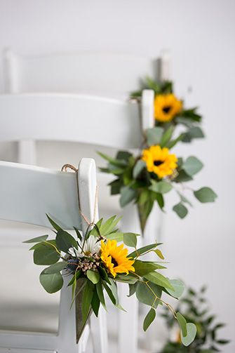 Ceremony chairs and move for decoration at reception Sunflower Wedding Decor, Sunflower Wedding Decorations, Rustic Sunflower Wedding, Sunflower Centerpieces, Wedding Isles, Sunflower Themed Wedding, Sunflower Wedding Bouquet, Rustic Wedding Decorations, Daisy Wedding