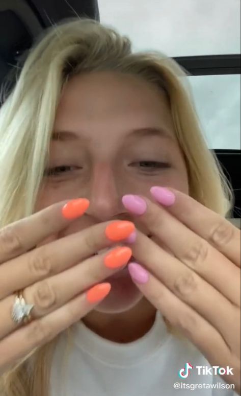 Spring Nail Inspo Solid Color, Lexie Hidalgo Nails, Basic Preppy Nails, Nail Inspo Different Color Hands, Nails Two Hands Different Color, One Hand Orange One Hand Blue Nails, Two Different Color Nails On Hands, Short Nails Bright, Nails Hands Different Colors