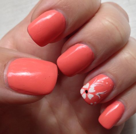 Guava nails, flower design. Simply summer :) Guava Nails, Nails Flower Design, Nails Flower, Color Me Beautiful, Top Nail, Flower Design, Makeup Nails, Nail Ideas, Color Me