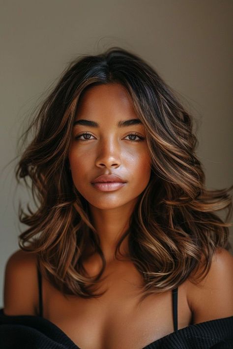 Rambut Brunette, Hairstyles And Haircuts, Medium Length Hair With Layers, Hair Affair, Hair Inspo Color, Wet Look, Hair Journey, Medium Length Hair Cuts, Great Hair