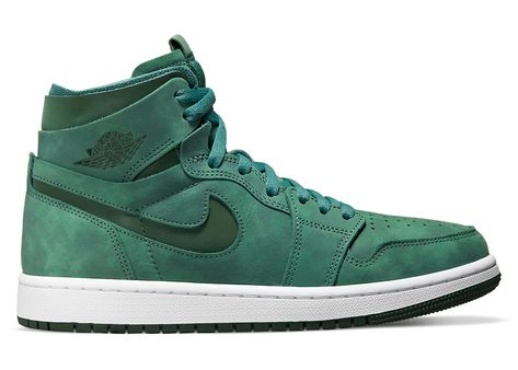 Women's Jordan 1 High Zoom Air CMFT Emerald Green Sneakers in Emerlad Green/Dark Green. Emerald Green Shoes, 720 Nike, Wmns Air Jordan 1, Nike Air Max Excee, Authentic Jordans, Retro Basketball Shoes, Marina Blue, Jordan 2, Green Sneakers