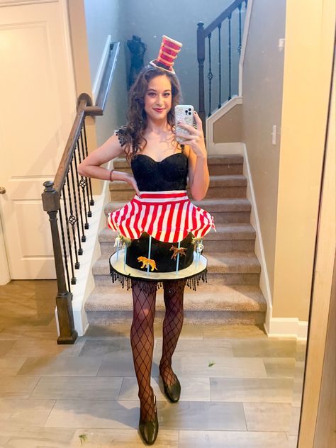 Diy carousel skirt for halloween costume 2021 Women’s Circus Costumes, Carnival Costume Ideas Women, Circus Tent Costume, Circus Theme Costume Women, Carnival Costumes Circus, Circus Theme Halloween Costumes, Circus Theme Party Outfits Women, Circus Costume Ideas Women, Carnival Costumes Ideas Women Outfit