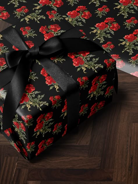 Rose Bouquet Wrapping Paper - House of Parlington Gift Wrap Aesthetic, Moody Christmas Wrapping, Luxury Gift Wrapping, Red Roses With Black Wrapping, Luxury Christmas Wrapping Paper, Dark Academia Christmas, Goth Wrapping Paper, Dark Christmas Wrapping Paper, Black And Red Roses