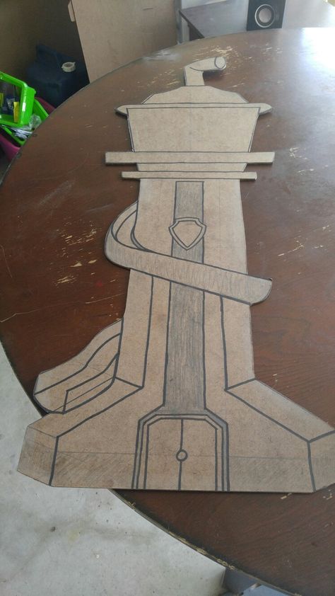 Making a Paw Patrol tower for son's B-day... Cut out and design collored so will show threw paint primer. Paw Patrol Tower, Paw Patrol Lookout, Paw Party, Paw Patrol Pups, Paw Patrol Cake, Patrol Party, Paw Patrol Birthday Party, Paw Patrol Party, Twin Birthday