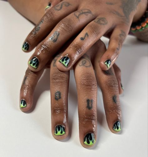 Flame Nails Green, Chromakopia Outfits, Flame Nails Men, Masc Nail Designs, Green Flame Nails, Masc Nails Designs, Fun Gel Nails, Masc Nails, Short Mail