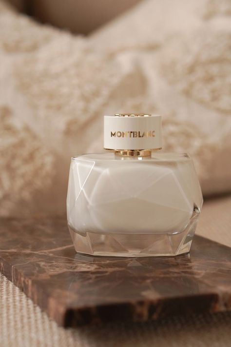 Montblanc Signature Perfume, Montblanc Perfume, Signature Perfume, Fragrance Ad, Fall Palette, Fragrance Collection, Perfume Collection, Body Care, Fragrance