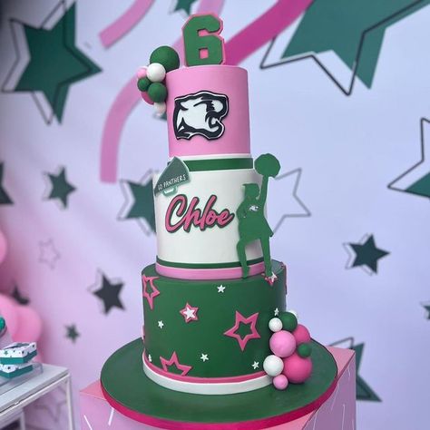 Cheerleading Cakes Birthdays, Cheerleading Themed Birthday Party, Cheer Party Ideas, Cheerleader Birthday Cake, Cheer Cake, Cheerleader Cake, Cheerleading Birthday, Cheer Birthday Party, Birthday Cale