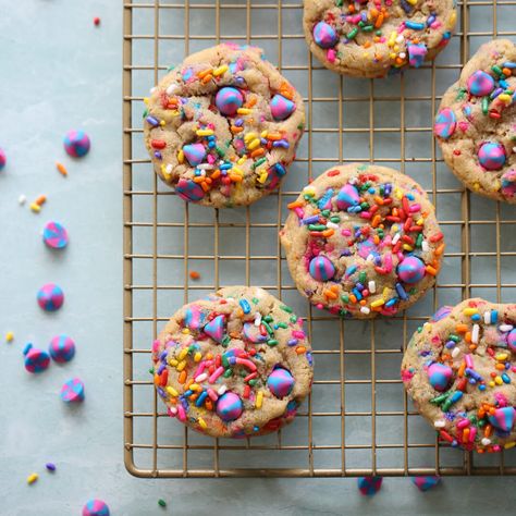 Peppermint Bark Cookie, Small Batch Cookies, Confetti Cookies, Our Best Bites, Perfect Cookies, Pastel Cupcakes, Rainbow Confetti, Cookie Business, Sprinkle Cookies