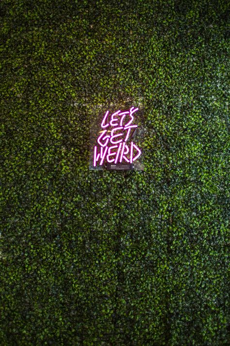 Faux Greenery Wall With Neon Sign, Turf Wall With Neon Sign, Accent Wall With Neon Sign, Neon Sign Bedroom Ideas, Greenery Wall With Neon Sign, Grass Wall With Neon Sign, Wall With Neon Sign, Faux Greenery Wall, Events Backdrop