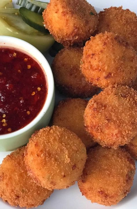 Pimento Cheese Fritters – Garden & Gun Southern Party Food, Pimento Cheese Fritters, Cheese Fritters Recipe, Southern Party, Cheese Fritters, Pimento Cheese Recipes, Pimiento Cheese, Hot Pepper Jelly, Southern Fried Chicken