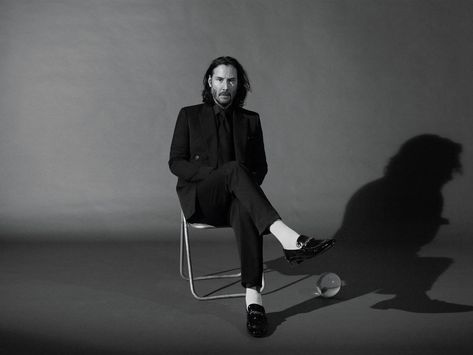 The Legend of Keanu Reeves - GQ Jennifer Syme, Gq Usa, Agent Smith, My Own Private Idaho, Keanu Reeves John Wick, Sitting Cross Legged, Emmylou Harris, Gentlemen's Club, Anthony Quinn