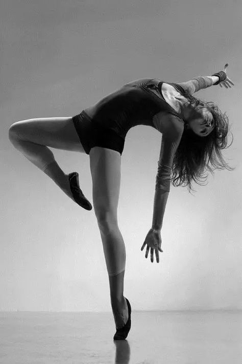 Elements Of Dance, Contemporary Dance Moves, Dance Coach, Dance Picture Poses, Hip Hop Dancer, Ballet Beauty, Dance World, Jazz Funk, Dance Movement