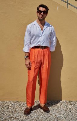 Pitti Uomo 96: The Best Street Style Looks | FashionBeans Bright Mens Outfits, Orange Trousers Outfit, Mens Wedding Guest Outfit, Disco Chic, Trousers Outfit Men, Sunset Soiree, Formal Attire For Men, Cocktail Attire Men, Sunset Party