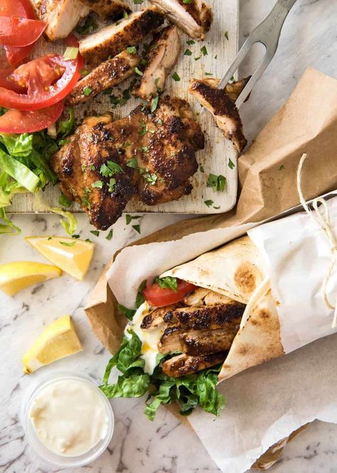 The flavour of this Chicken Shawarma is incredible!! Just a handful of common spices, 5 minutes prep and you'll think you're in a souk in the Middle East! Middle Eastern Chicken, Shawarma Recipe, Doner Kebab, Recipetin Eats, Recipe Tin, Resep Diet, Chicken Shawarma, Lebanese Recipes, Baguio