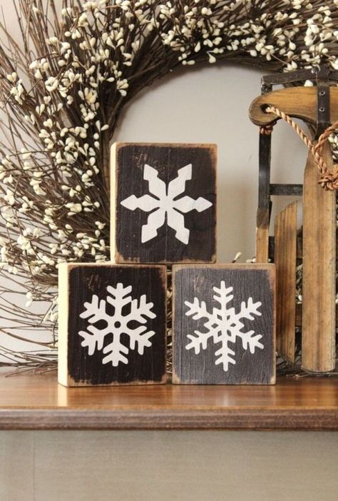 Winter Mantels, Christmas Decorations Rustic, Winter Home Decor, Winter Diy, Farmhouse Christmas Decor, After Christmas, Noel Christmas, Christmas Wood, Winter Crafts