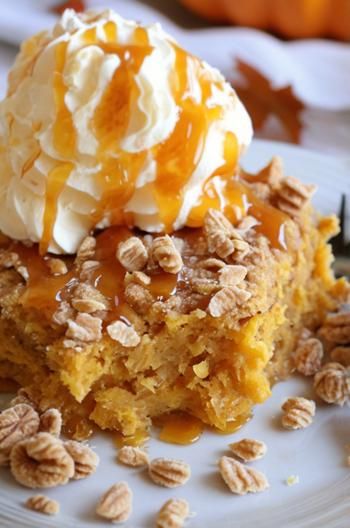 pumpkin dump cake recipe Gf Pumpkin Dump Cake, Pumpkin Cheesecake Dump Cake, Pumpkin Dump Cake Recipe, Pumpkin Dump, Dump Cake Recipe, Dump Cake Pumpkin, Rich Cake, Pumpkin Pudding, Comfort Desserts