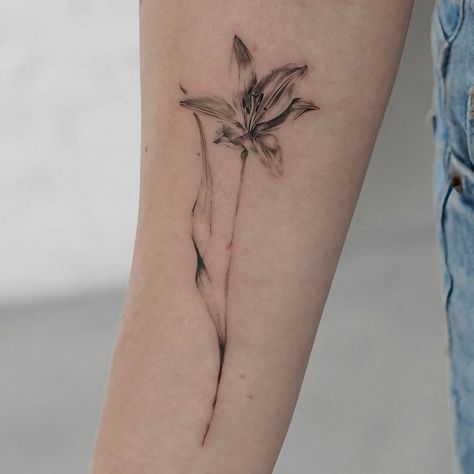 lily tattoo (micro realism) #tattoo #tattoos #tattooart #ink #lilies #flower #flowertattoo Bunch Of Lillie’s Tattoo, Lily Tattoo Men, Realism Flower Tattoo, Persian Lily, Waterlily Tattoos, Micro Realism Tattoo, Micro Realism, Lily Flower Tattoos, Lily Tattoo