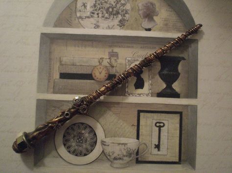 Steampunk Wand, Steampunk Cinderella, Cinderella Play, Magical Wand, Fantasy Items, Steampunk Fantasy, Creation Crafts, Origami Crafts, Steam Punk