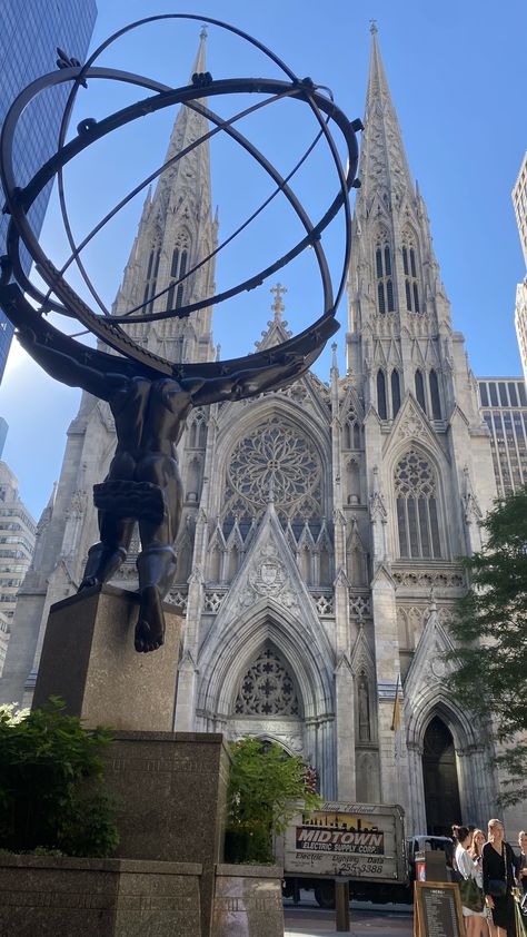 nyc church statue midtown nyc 5th avenue 2025 Moodboard, 5th Avenue Nyc, Midtown Nyc, Ig Pics, Life Vision, Life Vision Board, 5th Avenue, Nyc Trip, I Want To Travel