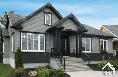 House With Black Trim Exterior Colors, Dark Grey House Exterior Wood Trim, Gray Black And White House Exterior, Exterior House Colors Rambler, 3 Color Exterior Paint Schemes, Dark Trim Exterior House Paint Ideas, Dark Home Exterior Colors, Green House With Black Trim, Green House Black Trim