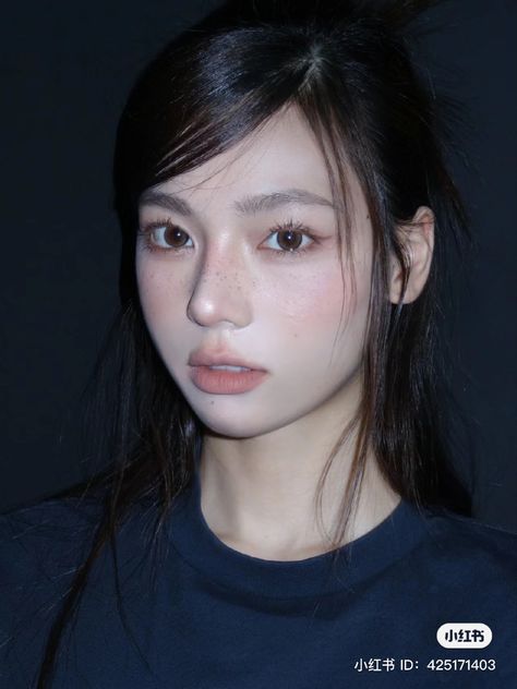 Japan Makeup Look, Southeast Asian Makeup, Makeup Asia, Hair And Makeup Inspiration, Soft Makeup Looks, Japanese Makeup, Ethereal Makeup, Cute Makeup Looks, Asian Eye Makeup