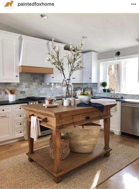 That island! Island Table Ideas, Kitchen Island Table Ideas, Innovative Kitchen Island, Kitchen Island Tables, Repurposed Kitchen Island, Reclaimed Kitchen Island, Reclaimed Kitchen, Small Kitchen Island Ideas, Repurposed Kitchen