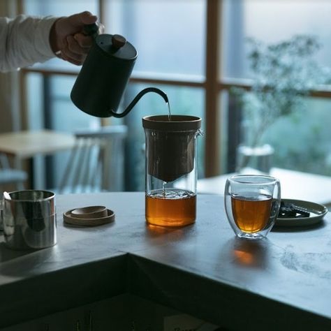 By using TOKINE, tea leaves spread out as soon as hot water is poured, and the space for tea leaves to open is secured so that delicious ingredients can be extracted to the fullest. Another important feature is that the tea leaves naturally fall into the server according to gravity, without tilting or shaking the tea container, so that the individuality of the tea leaves is extracted more clearly. #drippers #dripper #teadripper #teadrip #teadrips #teadriper #teadripbag #teadripping #tokine ... Tea Strainers, Tea Brewer, Nature Words, Tea Container, Coffee Dripper, Fallen Leaves, Heat Resistant Glass, Flavored Tea, Tea Strainer