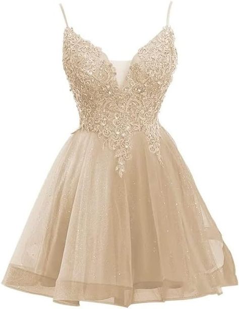 What is the 2024 homecoming dresses trends? | Pimenta de Açúcar Homecoming Dresses Gold, Emerald Green Quinceanera Dresses, Best Shapewear For Tummy, Green Quinceanera Dresses, Cheap Quinceanera Dresses, Table Fabric, Dresses Gold, Strapless Dresses, Vintage Prom