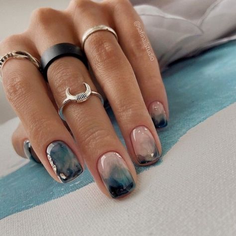 Trendy Blue Nails, Dark Blue Nails, Blue Gel Nails, Water Color Nails, Short Gel Nails, Nagel Tips, Smink Inspiration, Simple Gel Nails, Casual Nails