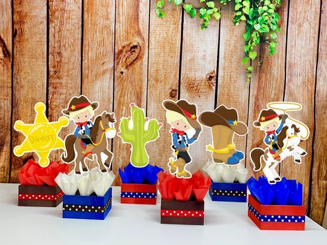 Cowboy Birthday Theme, Cowboy Boot Centerpieces, Boot Centerpiece, Cactus Centerpiece, Guest Table Centerpieces, Baby Shower Party Themes, Wild West Theme, Birthday Centerpiece, Sheriff Badge